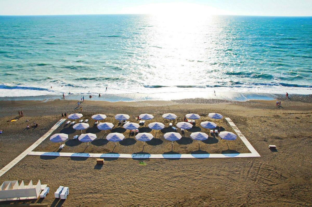 Hotel Paradise Beach Alakhadze Bagian luar foto