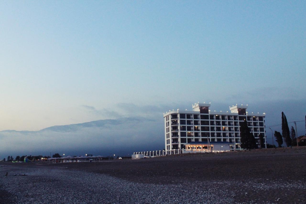 Hotel Paradise Beach Alakhadze Bagian luar foto