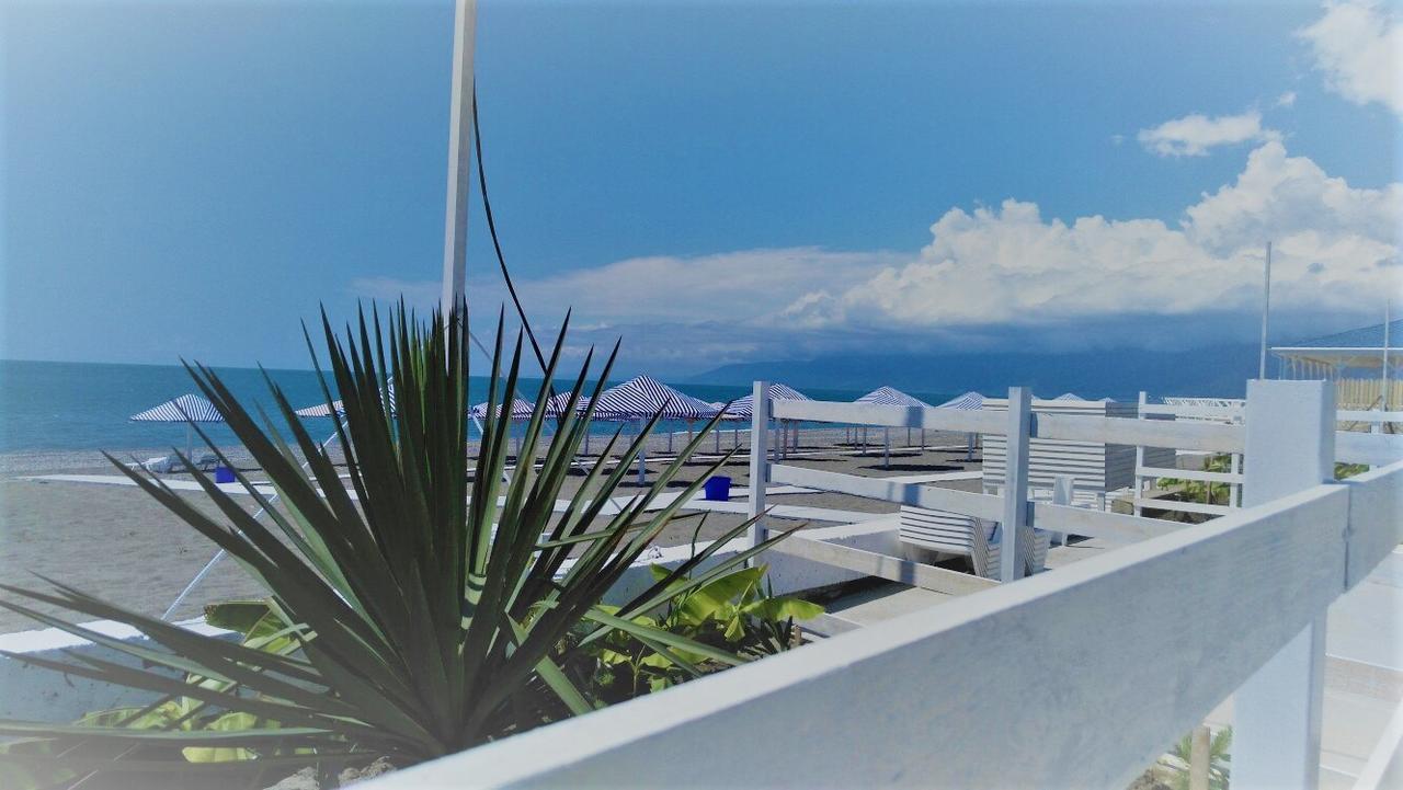 Hotel Paradise Beach Alakhadze Bagian luar foto