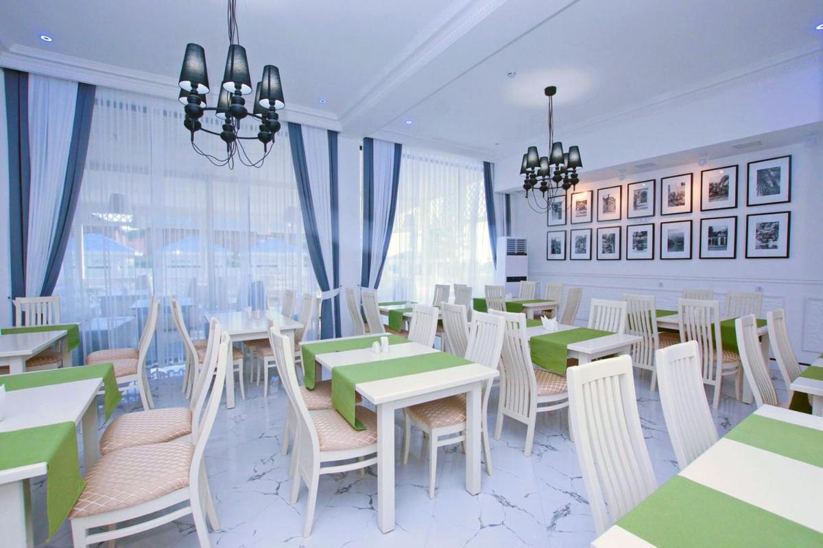 Hotel Paradise Beach Alakhadze Bagian luar foto